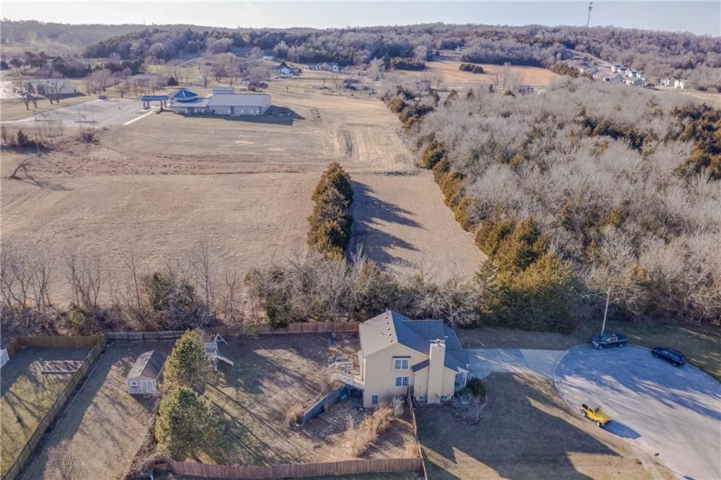 410 Myers Drive — photo 43