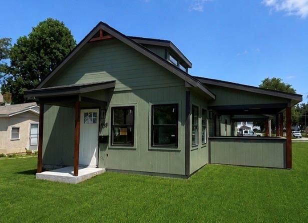 404 W Cornhill Street, Cameron, MO