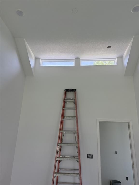 404 W Cornhill Street — photo 6