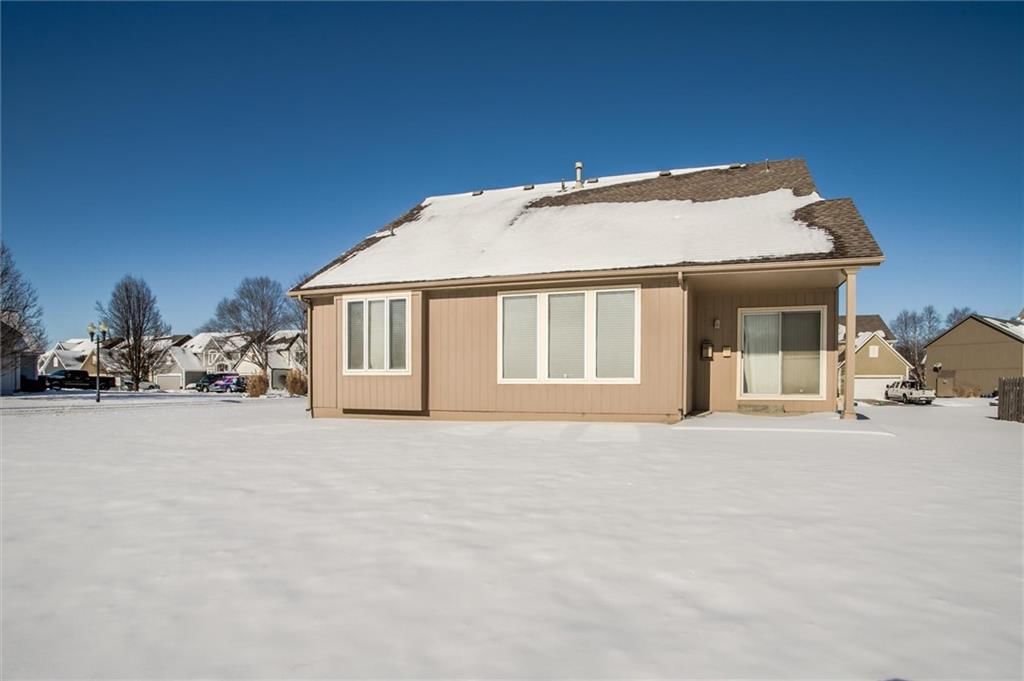 5801 NE Hidden Meadows Drive — photo 33