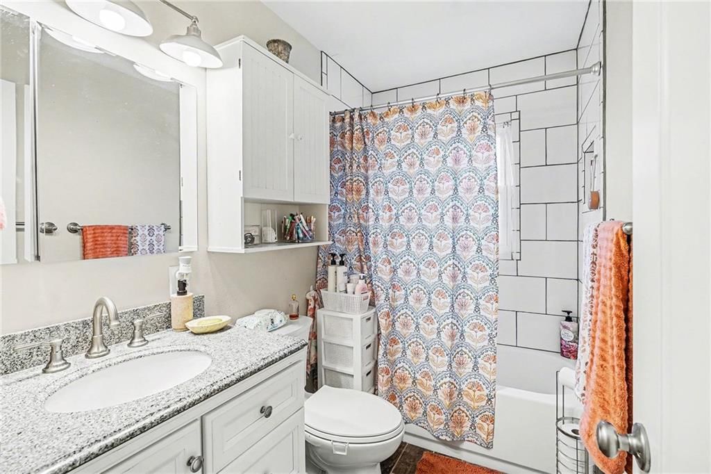1810 N 94th Street — photo 15