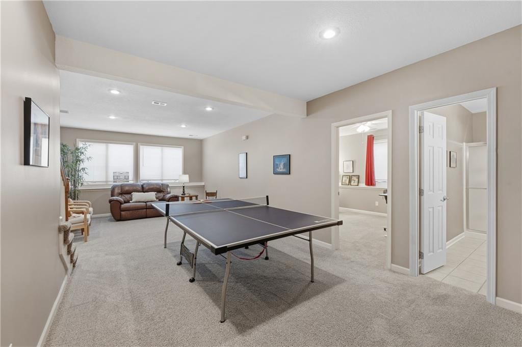 15212 S Greenwood Street — photo 28
