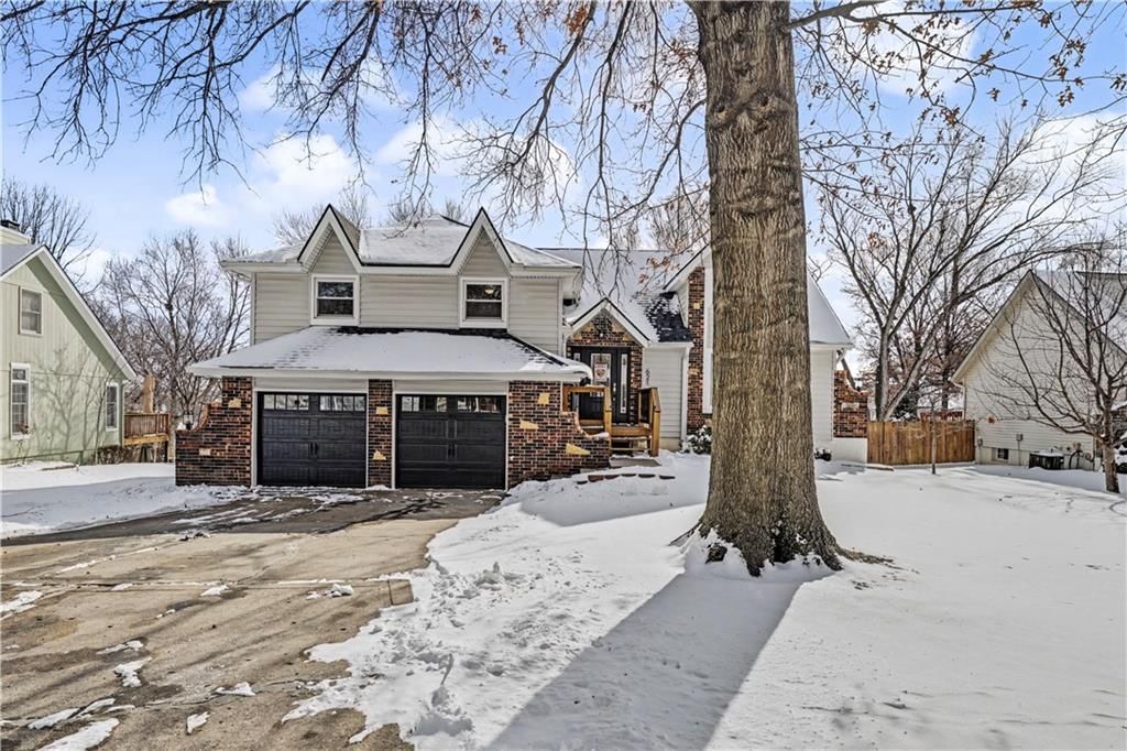 6215 NW Pine Ridge Road — photo 2
