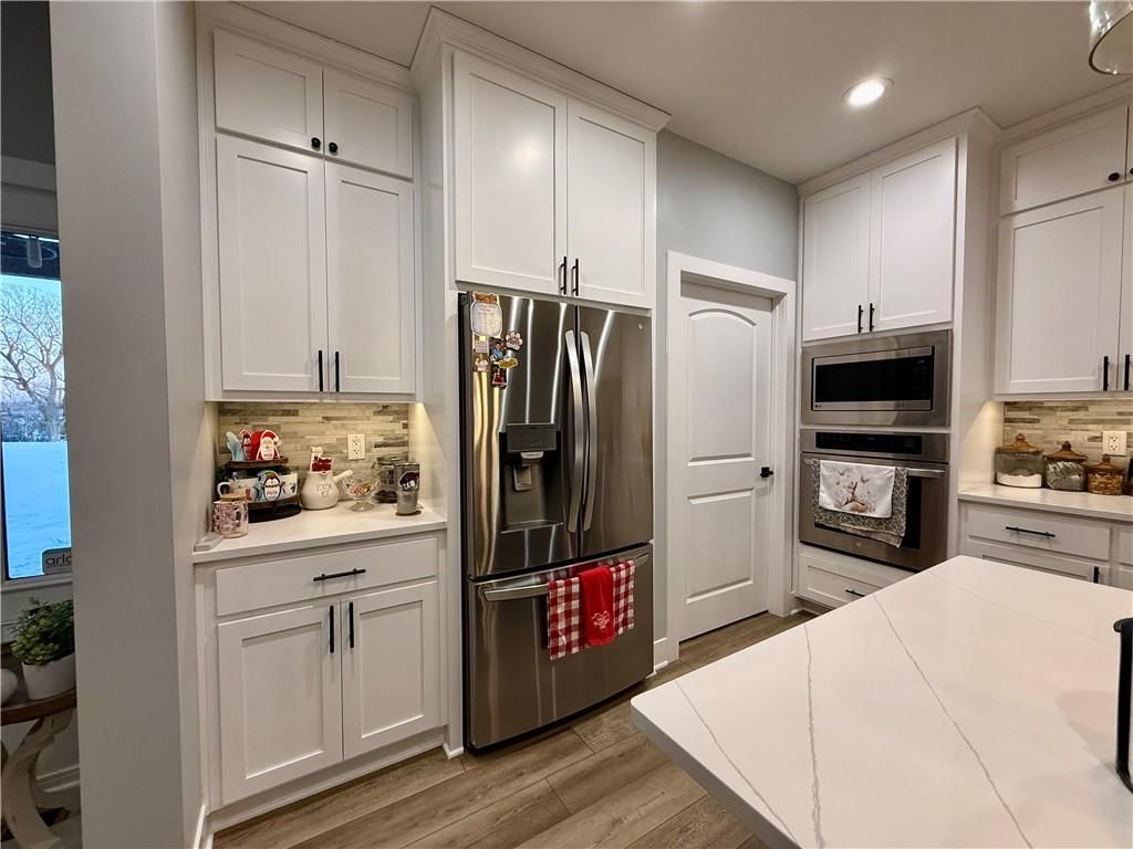 10262 Airfield Lane — photo 32