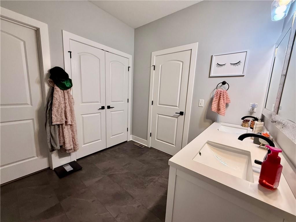 10262 Airfield Lane — photo 43