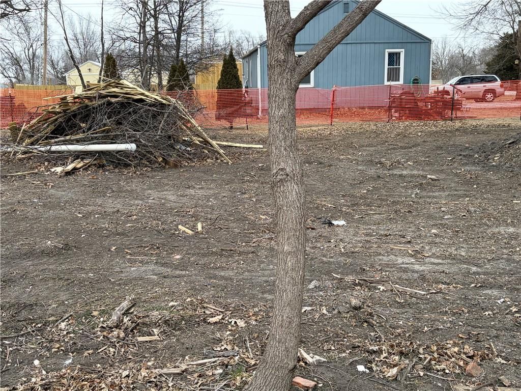 238 S Elm Street — photo 9