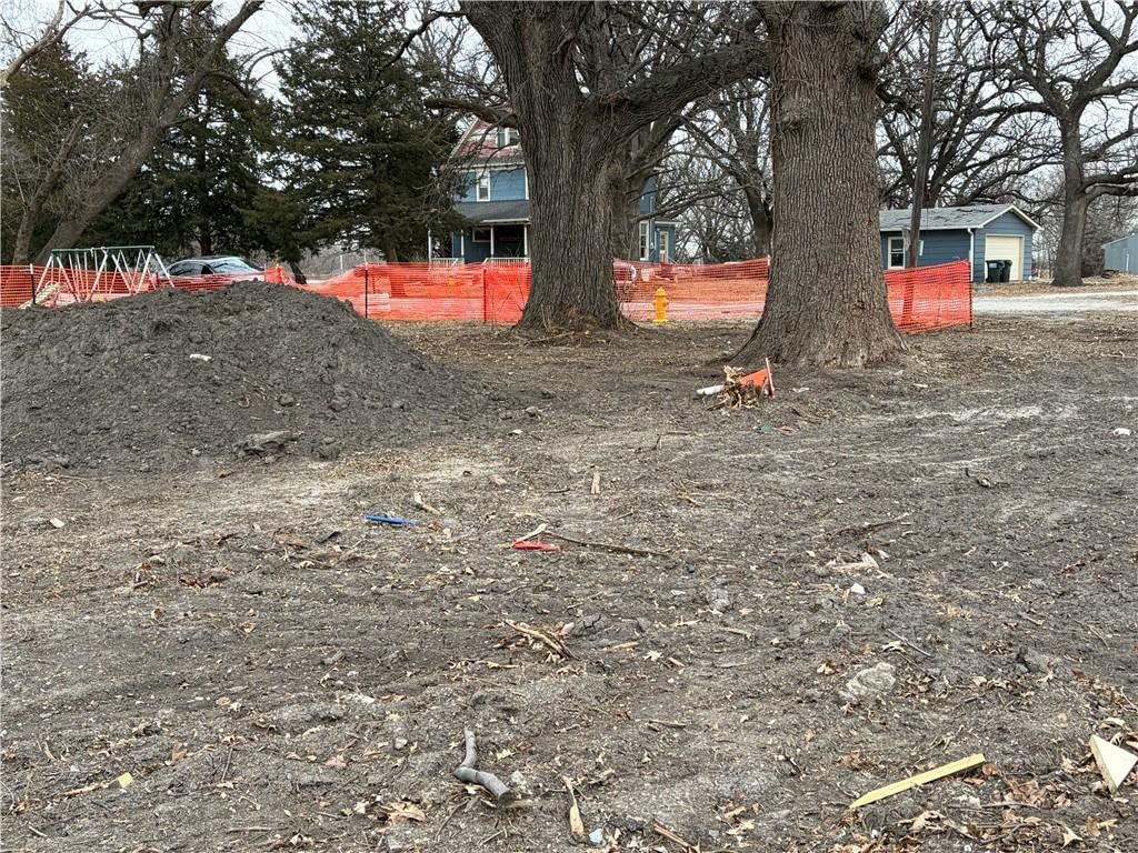 238 S Elm Street — photo 10