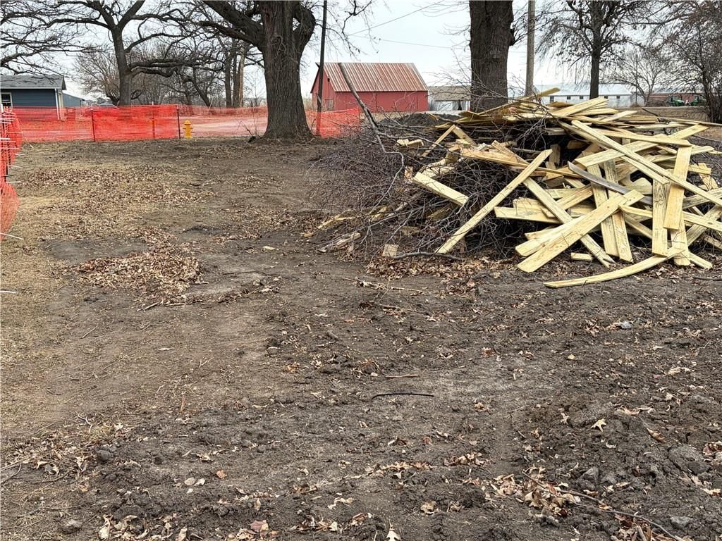 238 S Elm Street — photo 11