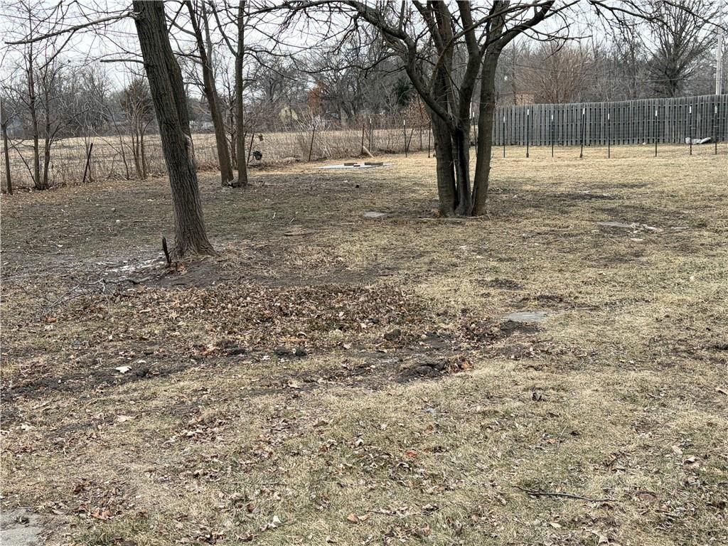 238 S Elm Street — photo 12