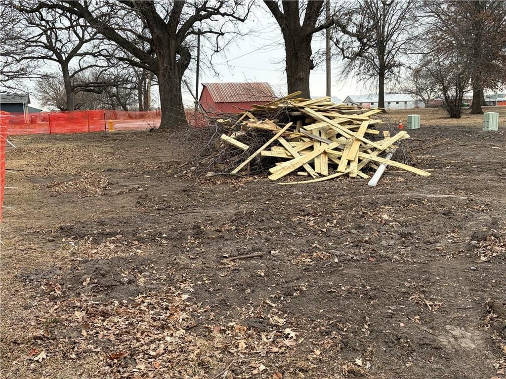238 S Elm Street — photo 14