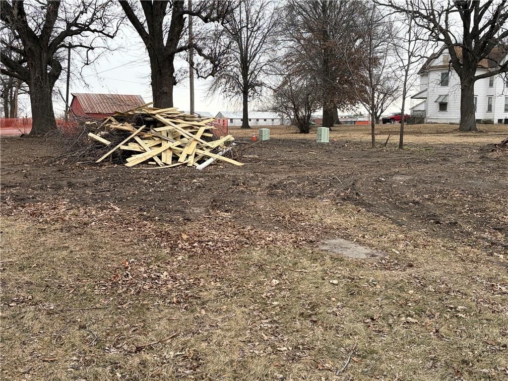 238 S Elm Street — photo 15
