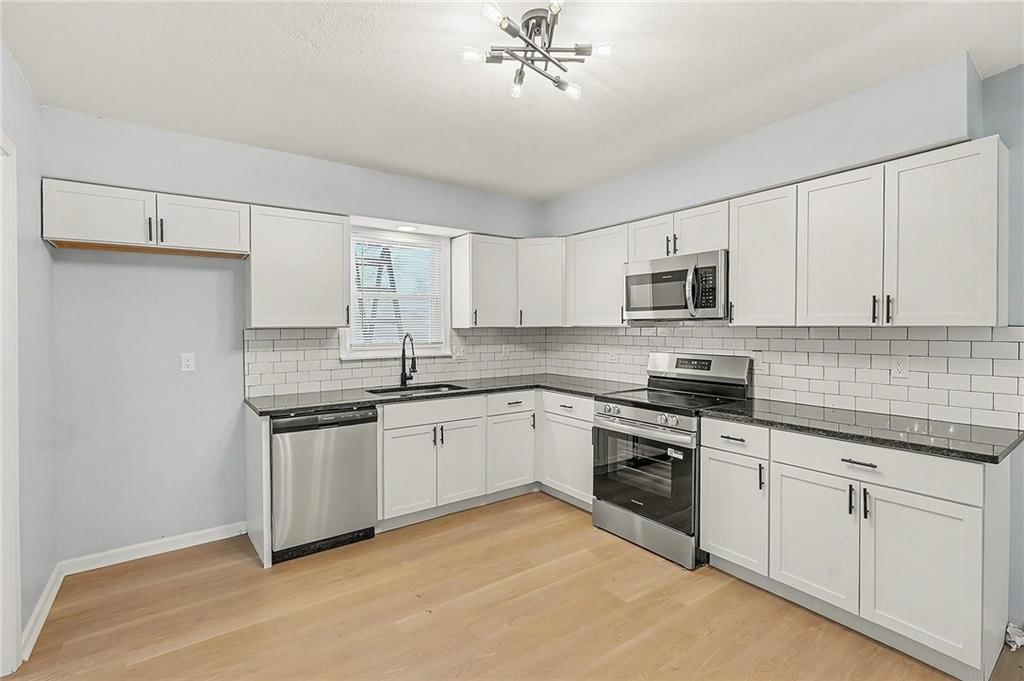 2100 Randolph Street — photo 10