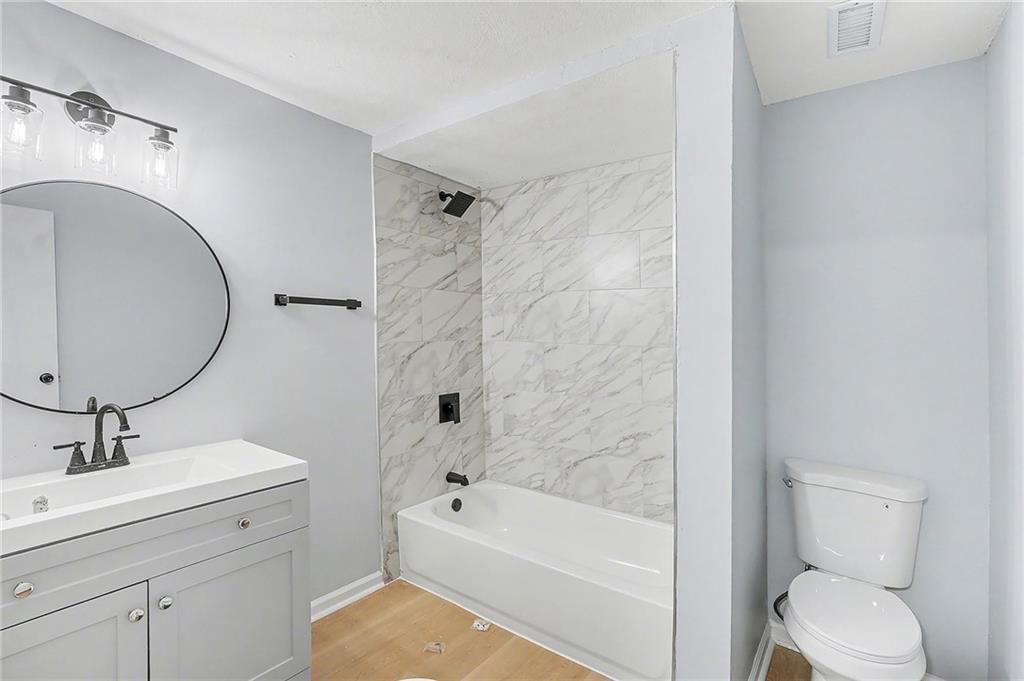 2100 Randolph Street — photo 21