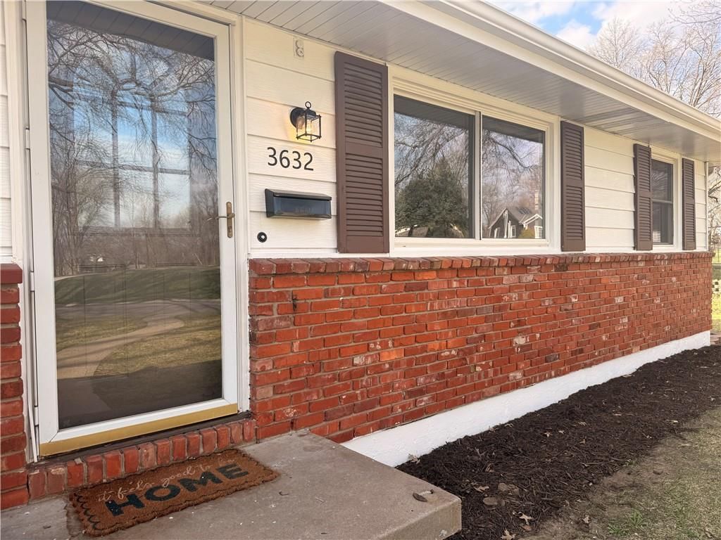 3632 N Olive Street — photo 2