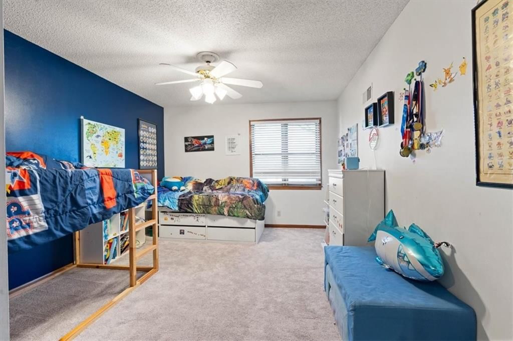 8113 W 99th Street — photo 27