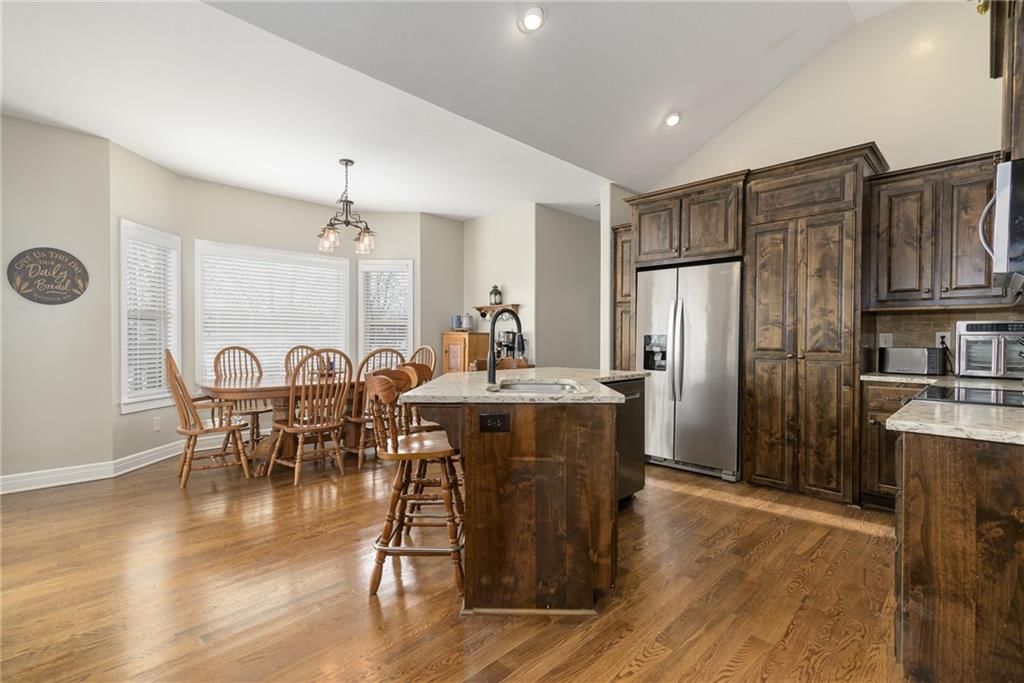 640 Shady Bend Drive — photo 7
