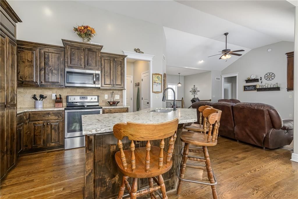 640 Shady Bend Drive — photo 11