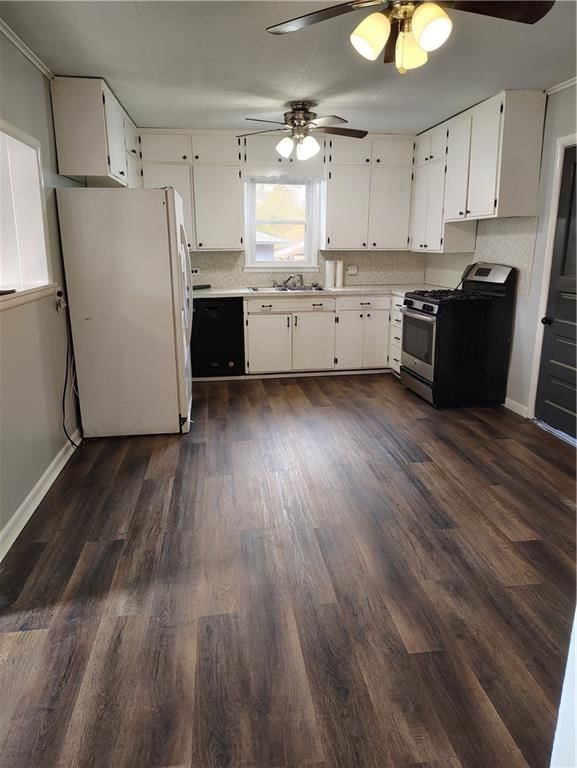401 S Washington Street — photo 12