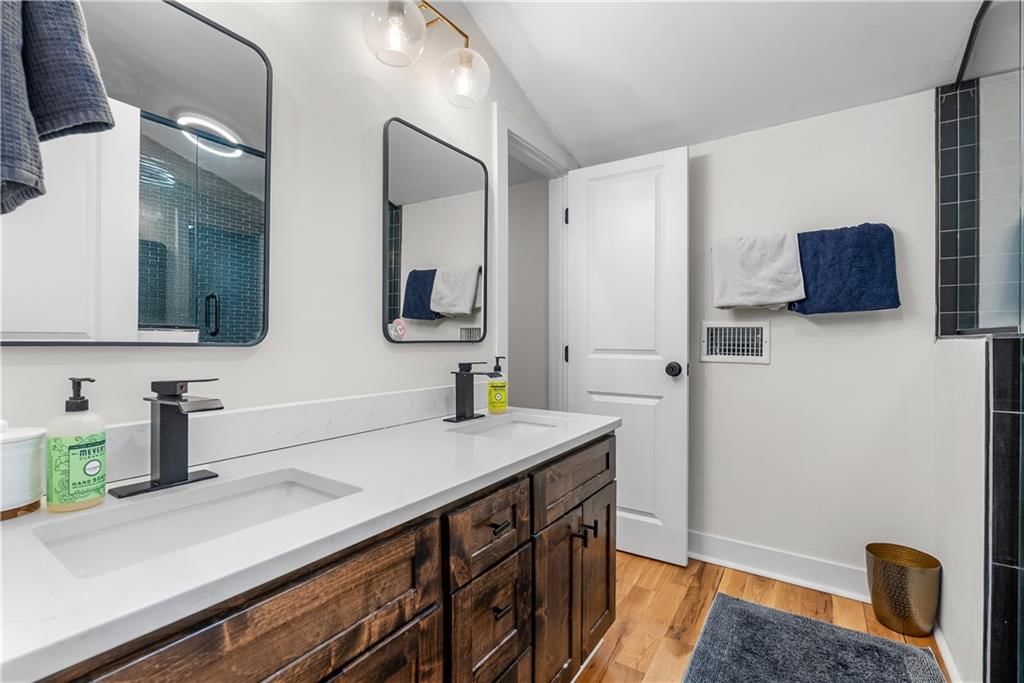3641 Bell Street — photo 36