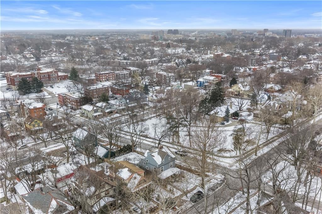 3641 Bell Street — photo 48