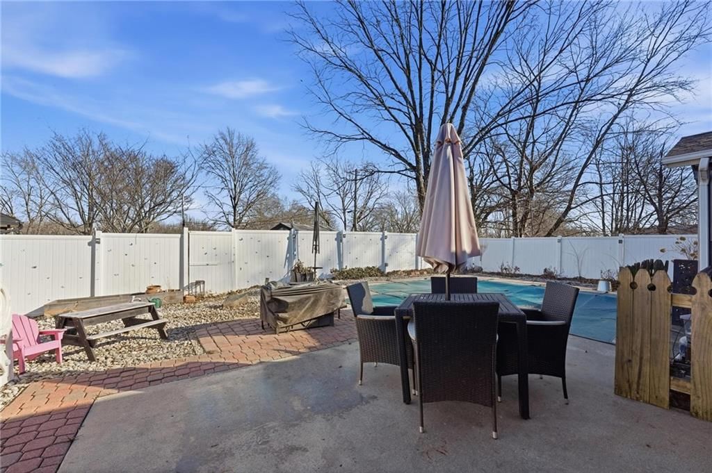 1201 Maple Lane — photo 21