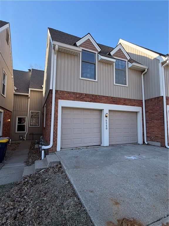 8240 NW Birch Lane — photo 2