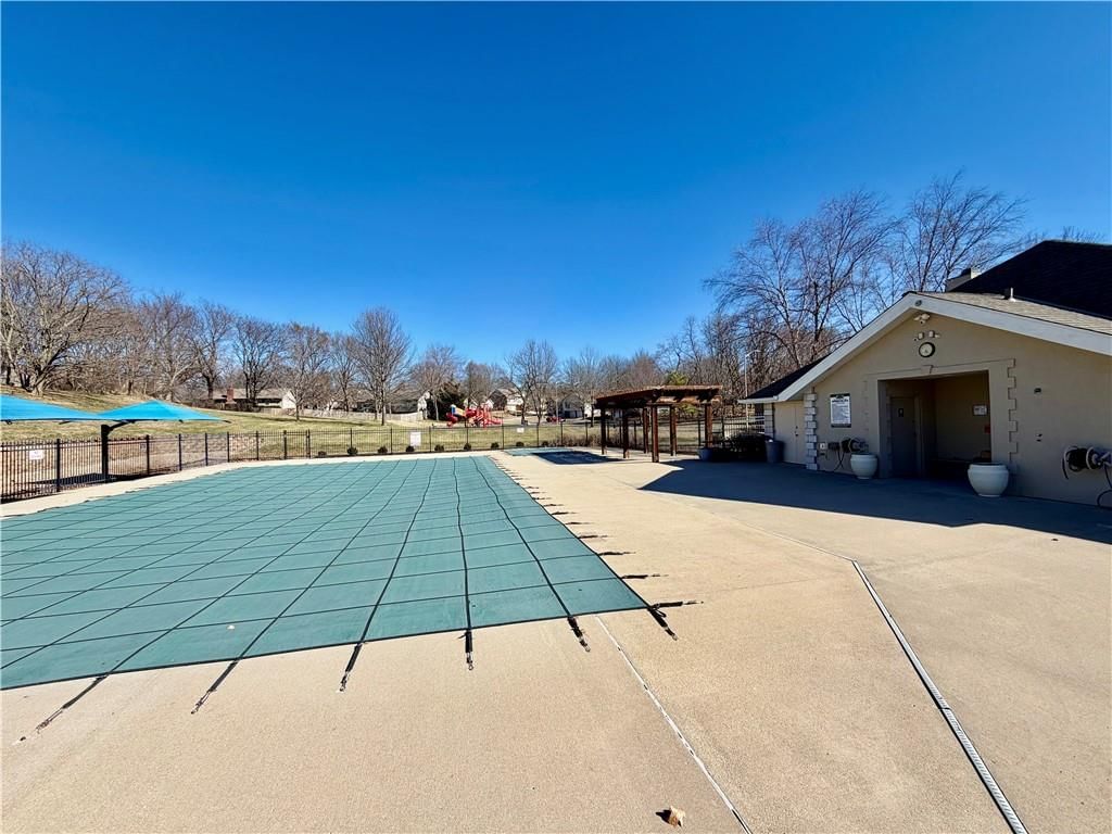 8240 NW Birch Lane — photo 30