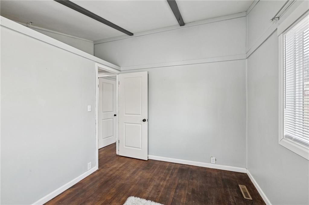 2507 NE 37th Terrace — photo 16
