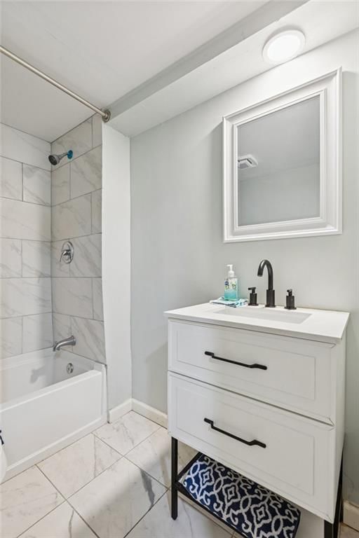 2507 NE 37th Terrace — photo 22
