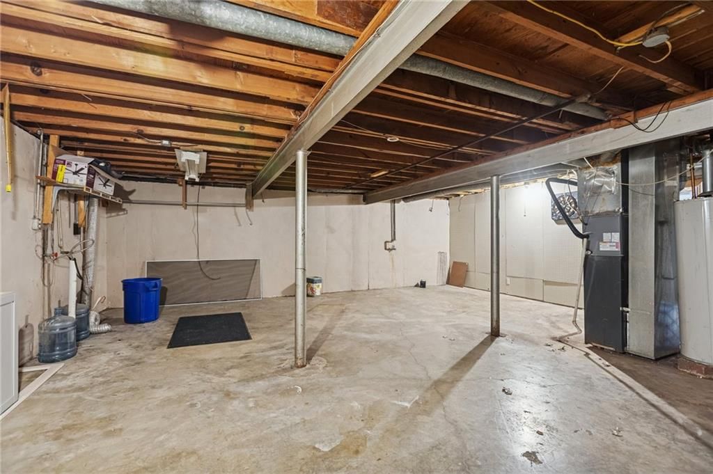 2507 NE 37th Terrace — photo 27