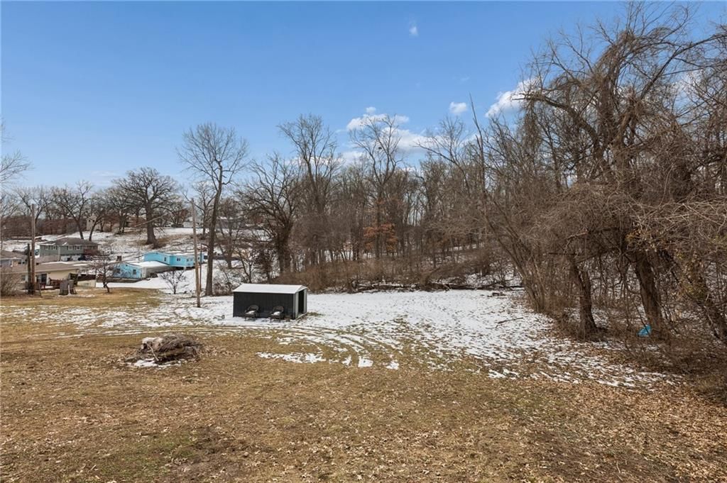 2507 NE 37th Terrace — photo 34