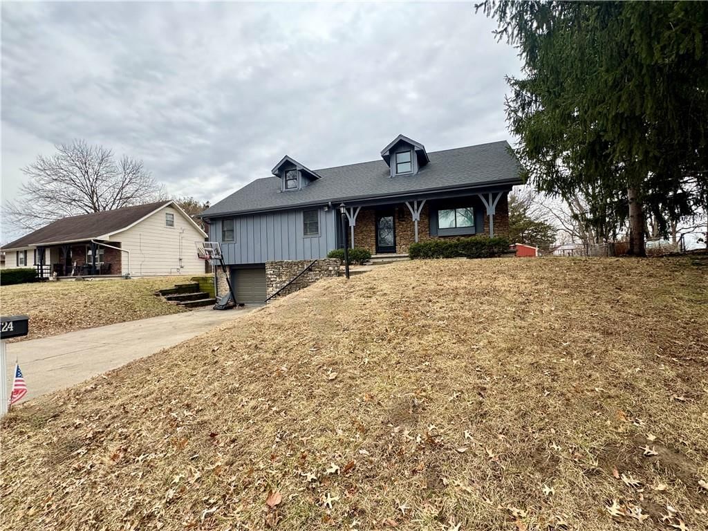 4724 Arrowhead Drive — photo 3