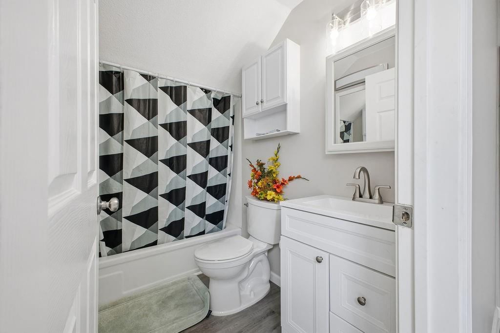 4724 Arrowhead Drive — photo 32