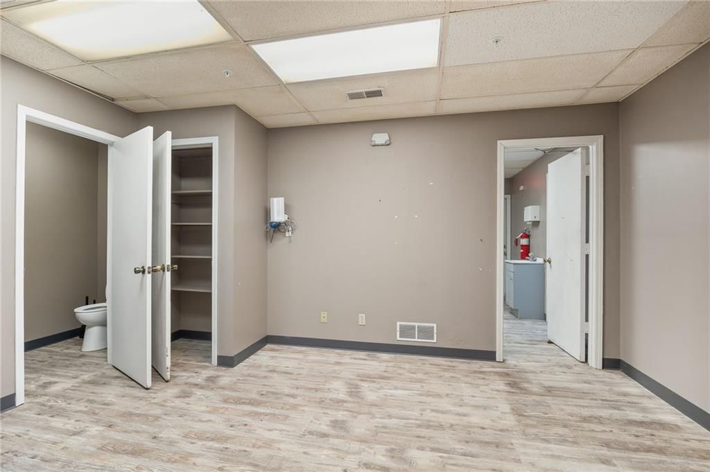 3919 Messanie Street — photo 15