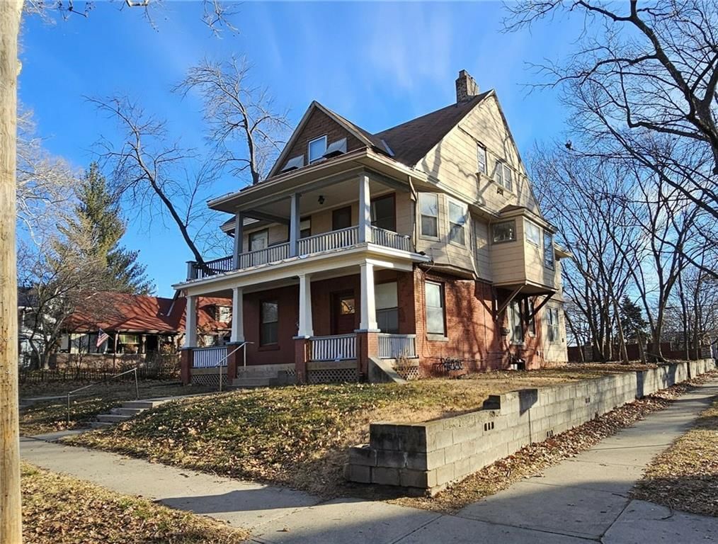 3739 Bell Street — photo 2