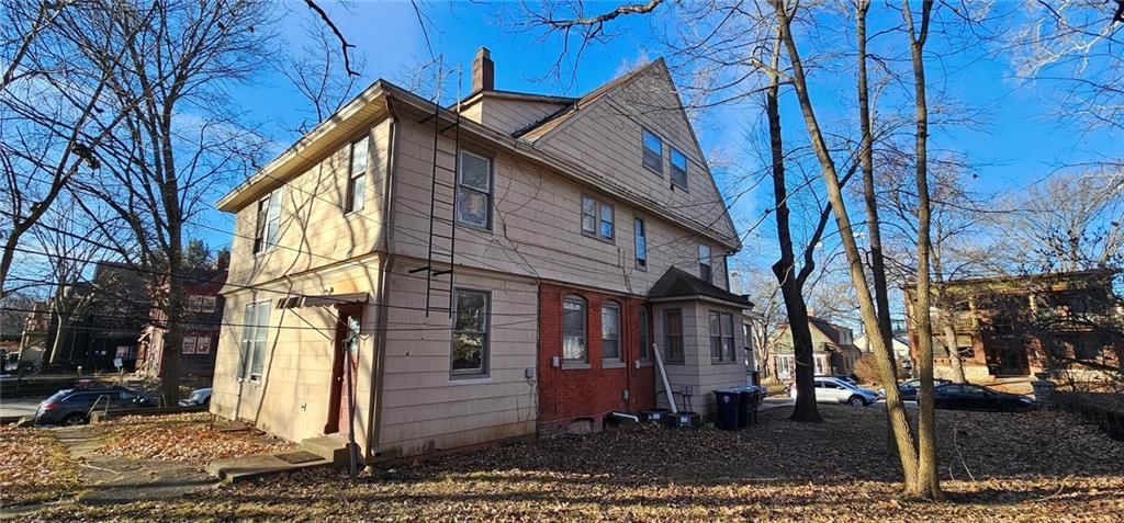 3739 Bell Street — photo 3