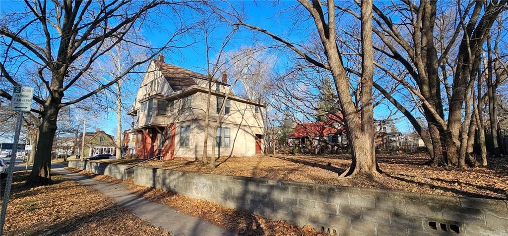 3739 Bell Street — photo 4