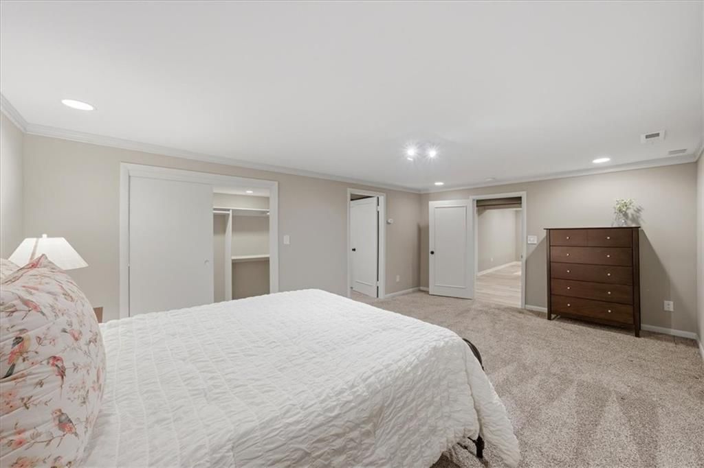 3003 W 82nd Terrace — photo 33