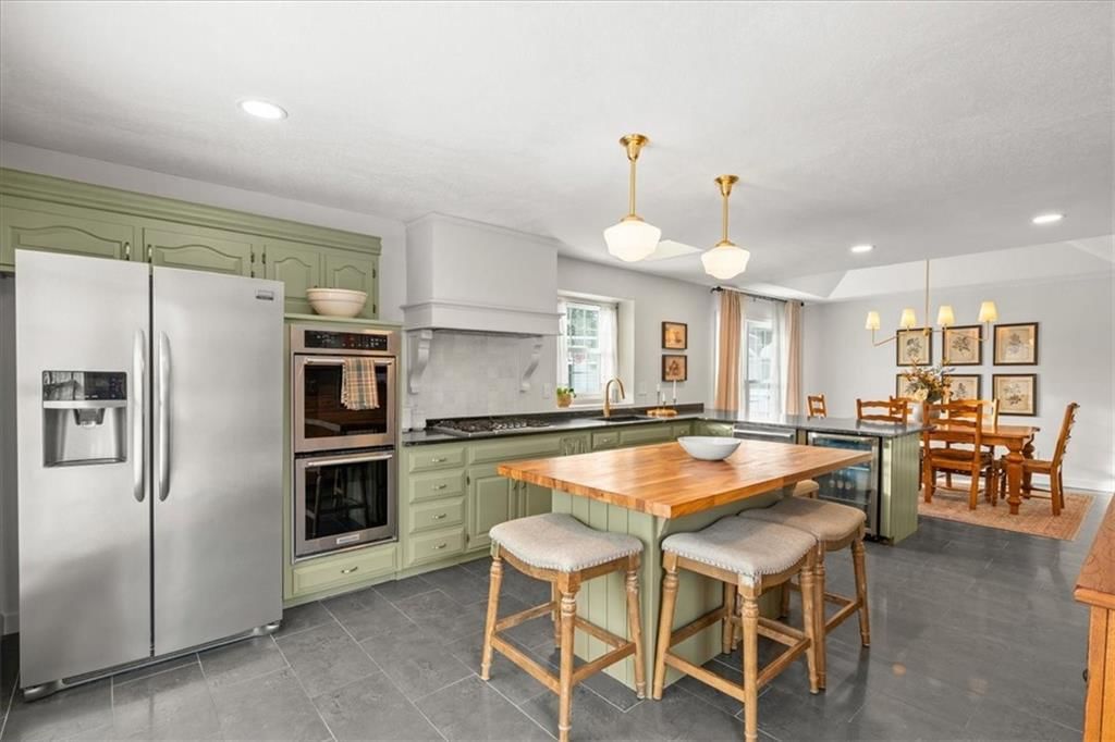 1625 NE Debonair N/A — photo 14