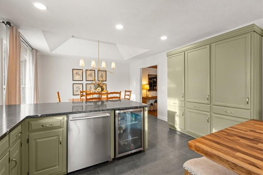 1625 NE Debonair N/A — photo 16