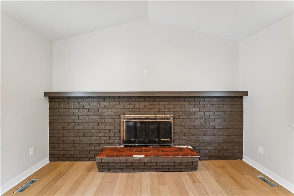 9325 E 85th Street — photo 11