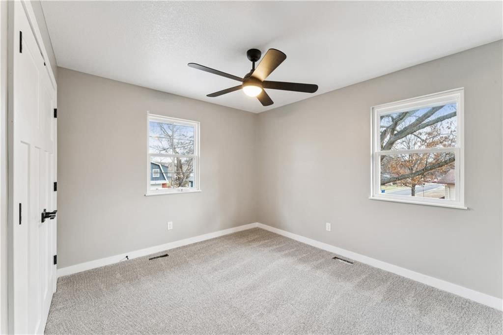 9325 E 85th Street — photo 21