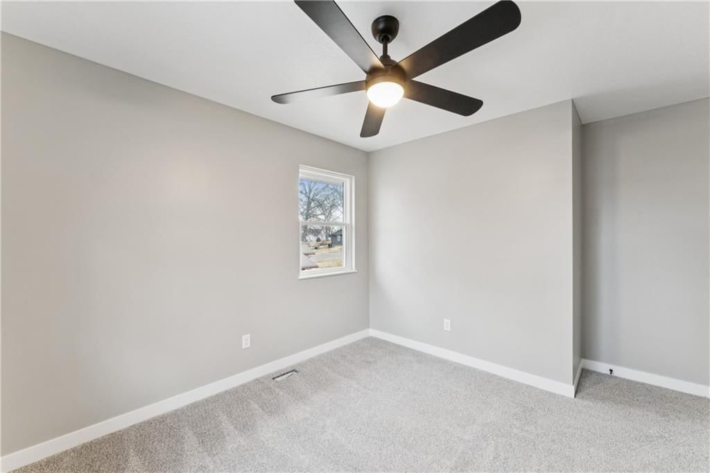 9325 E 85th Street — photo 23