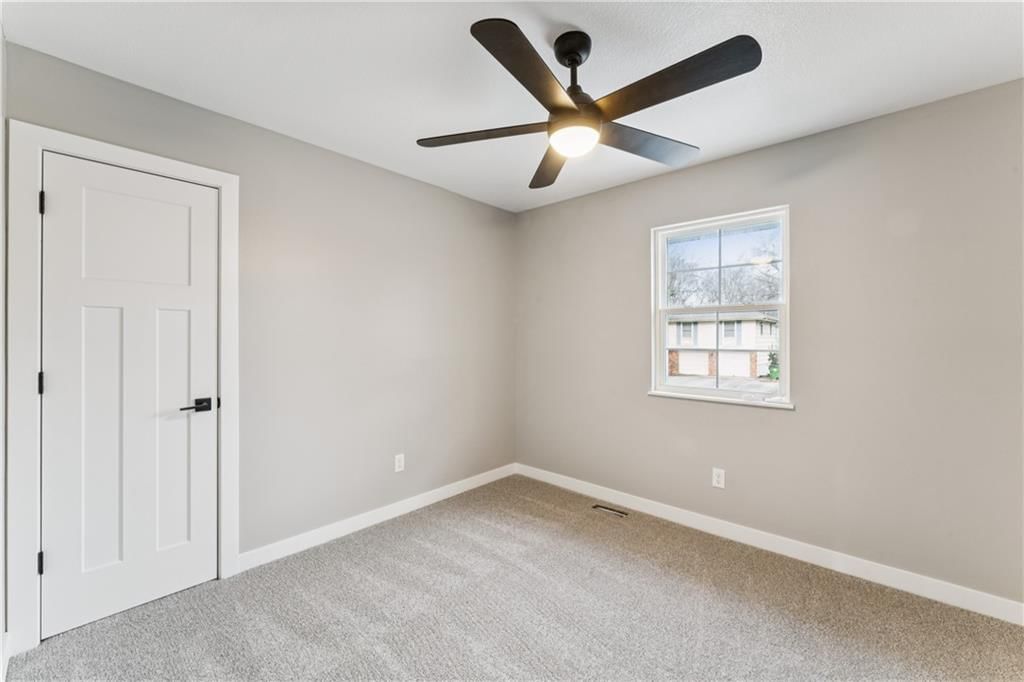 9325 E 85th Street — photo 25