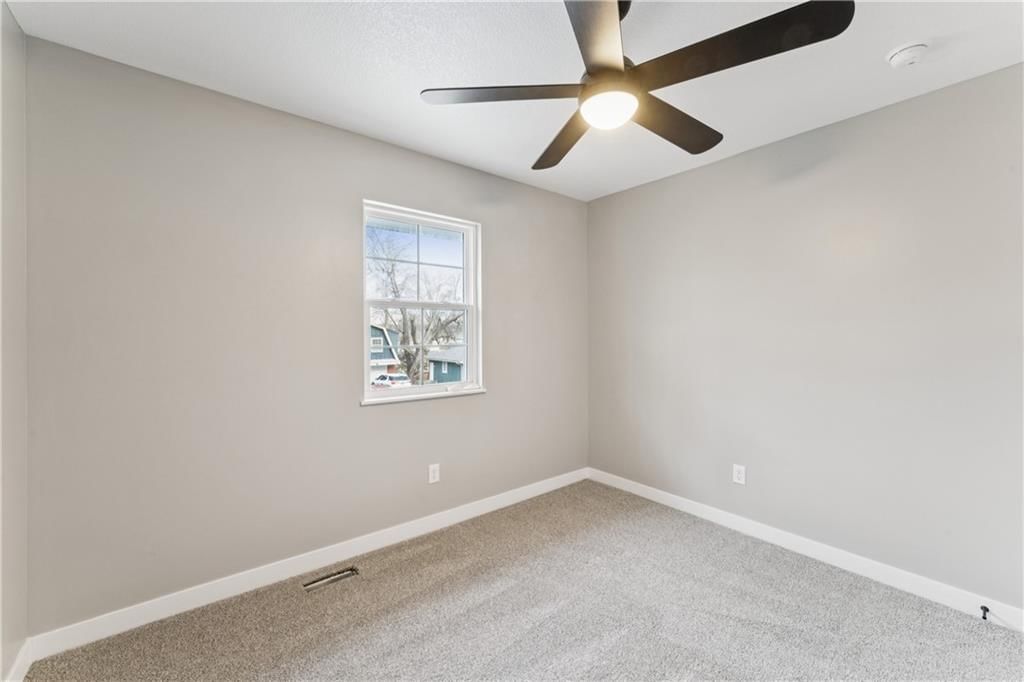 9325 E 85th Street — photo 26