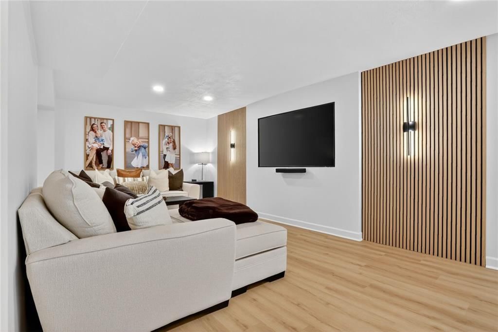 13877 S Gallery Street — photo 29