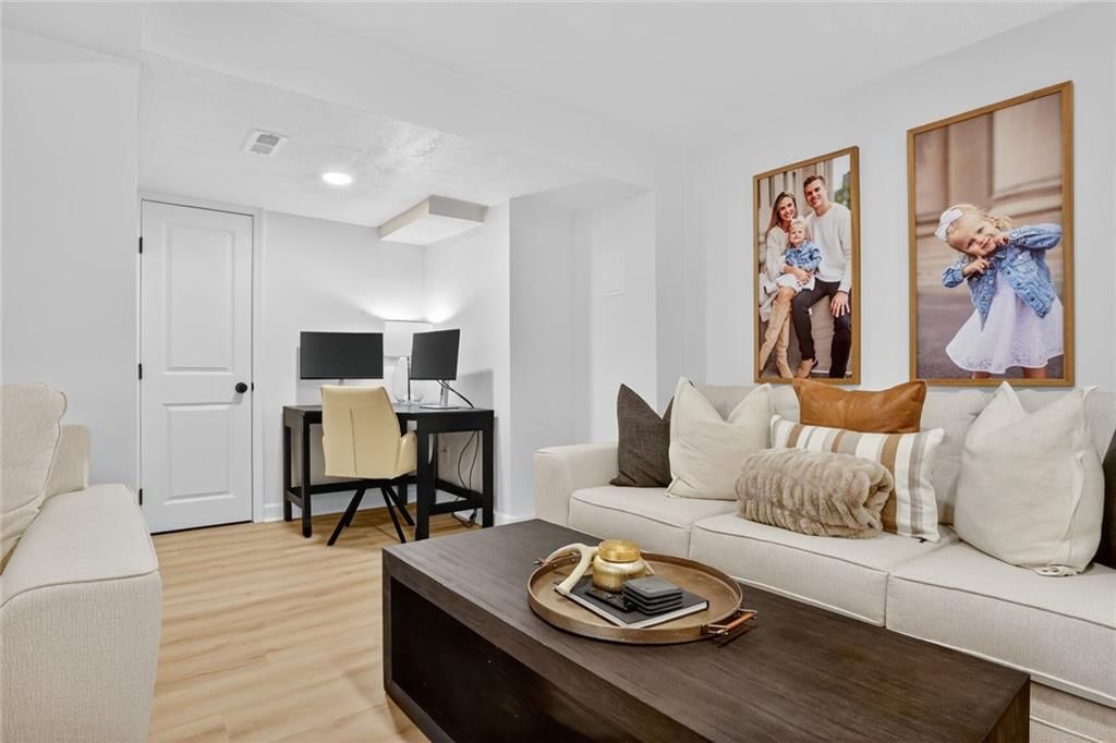 13877 S Gallery Street — photo 30