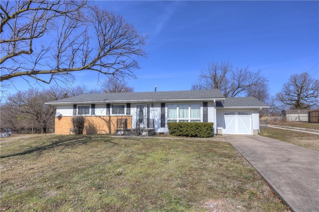 2833 W 26th Street, Joplin, MO