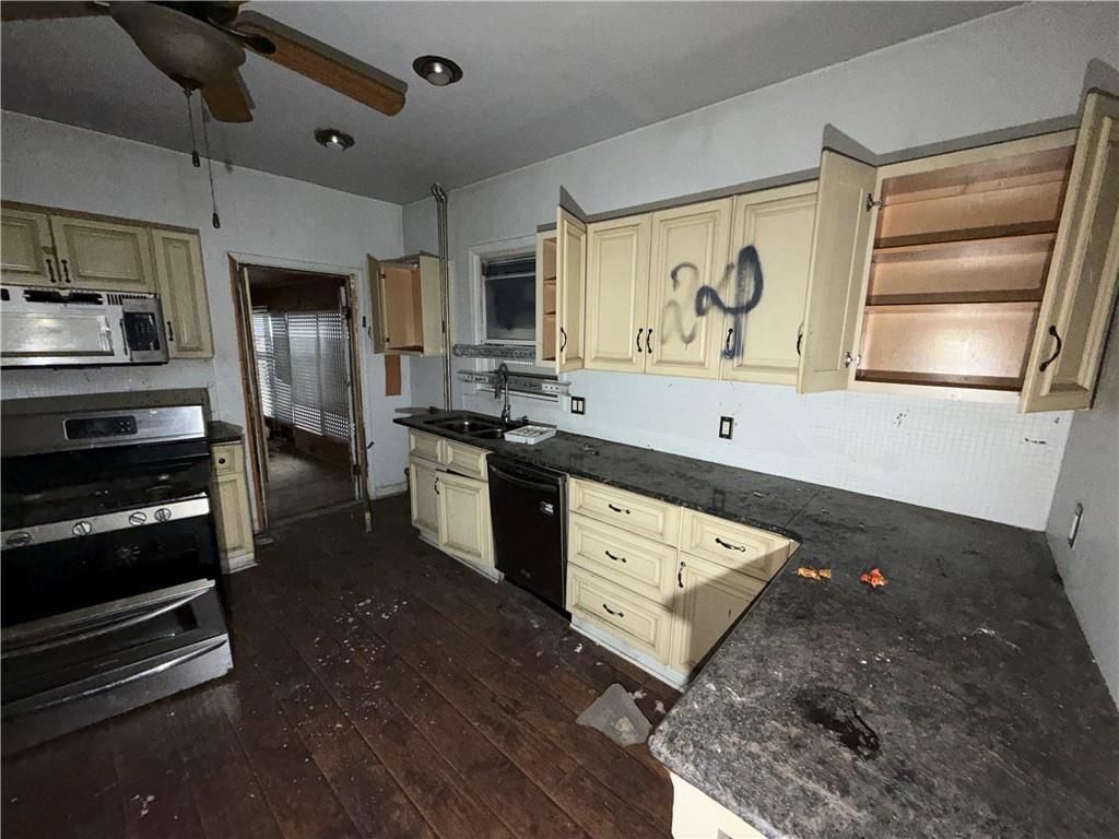 2607 Lockridge Street — photo 10