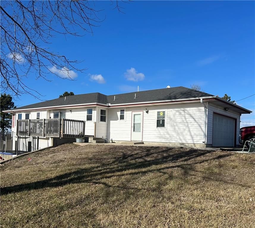 18541 S Stanley Road S, Overbrook, KS